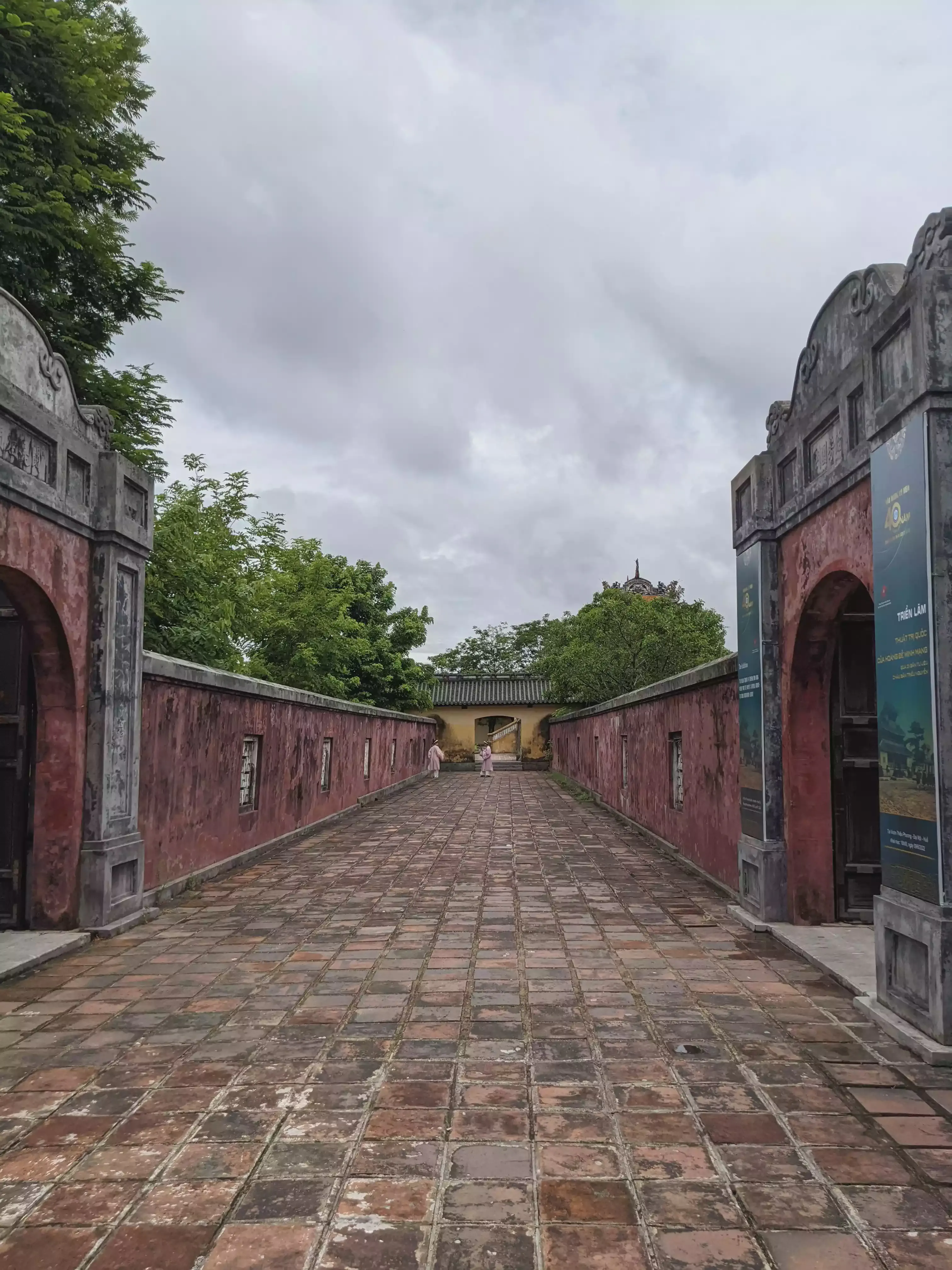 /images/post/asie/asie-sud-est/01-vietnam/05-hue-1/citadel/hue_citadel_5.webp