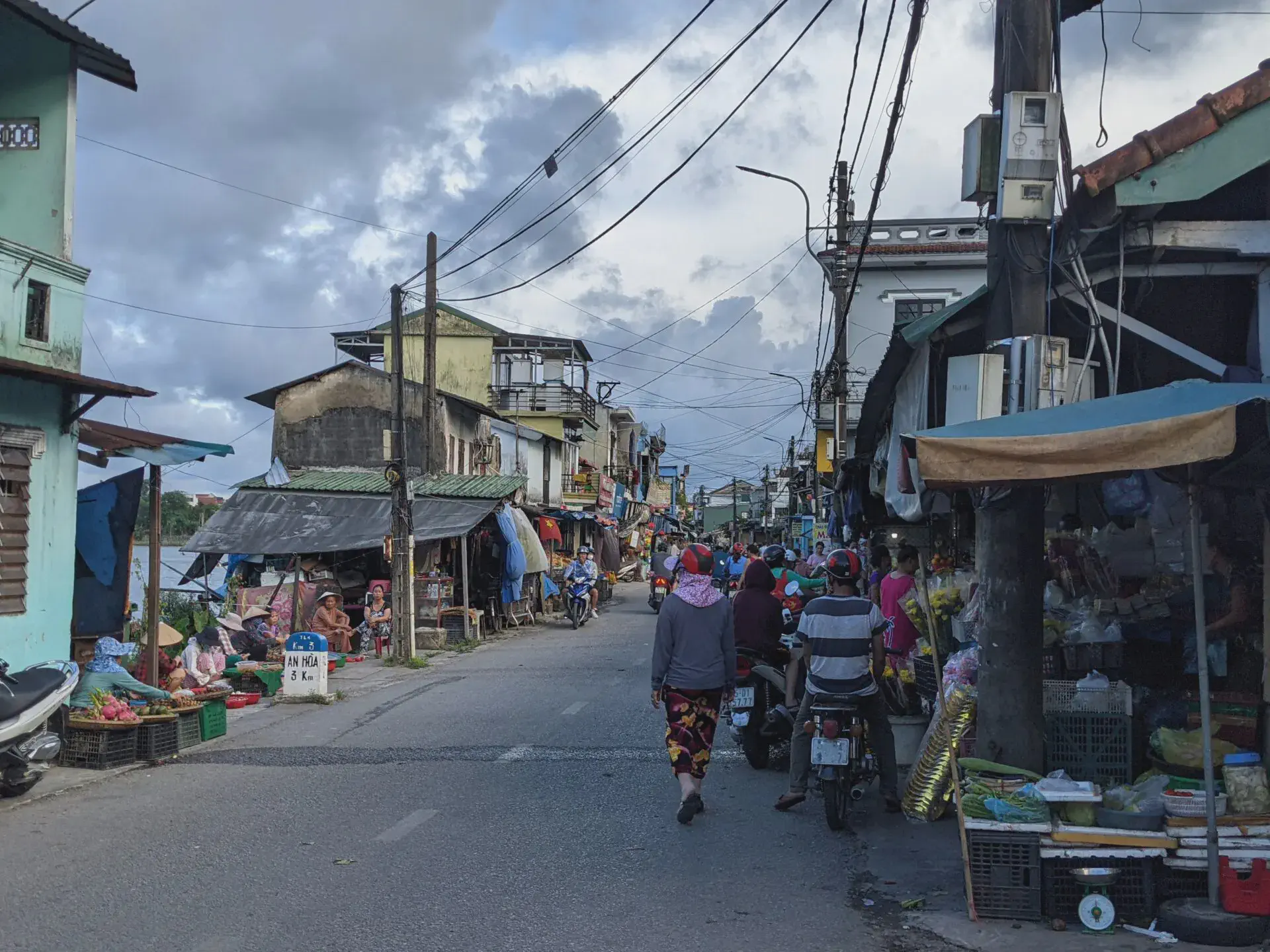 /images/post/asie/asie-sud-est/01-vietnam/06-hue-2/old-city/hue_63.webp