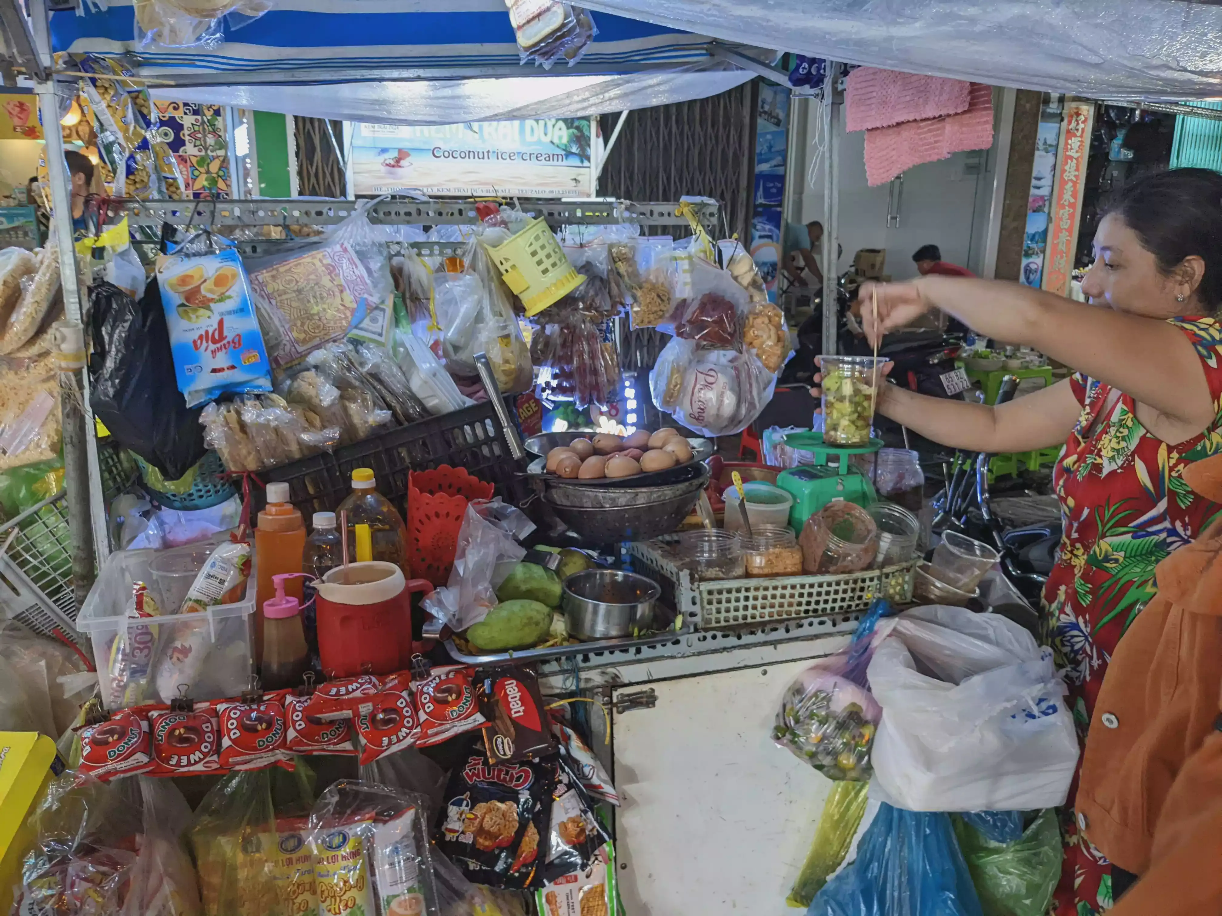 /images/post/asie/asie-sud-est/01-vietnam/09-can-tho/street-food/can_tho_09.webp